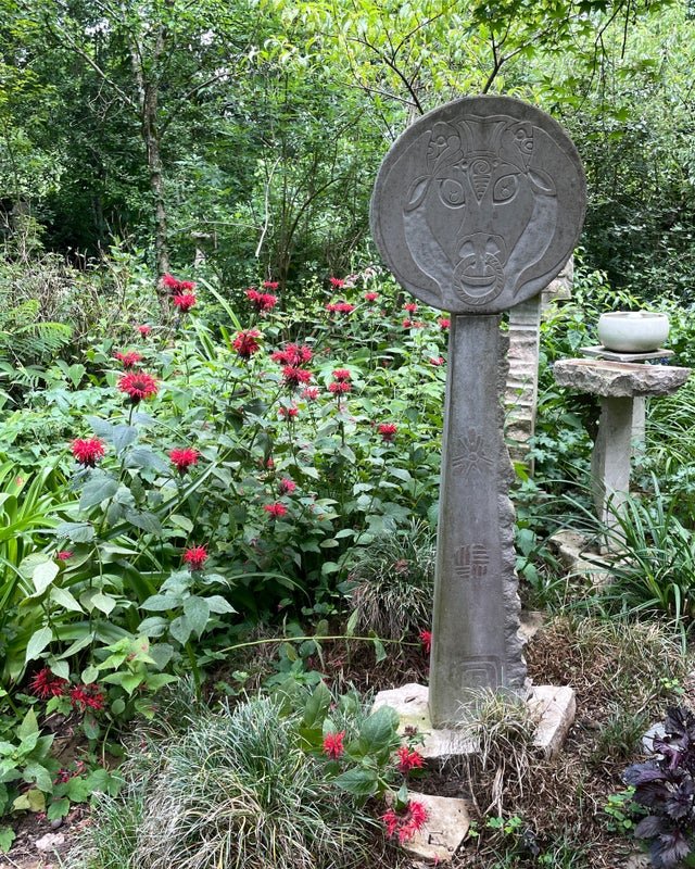 Zodiac medallion by sculptor Bruce Bennett, Knoxville, TN